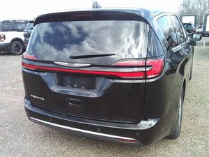 CHRYSLER PACIFICA TOURING L - 2