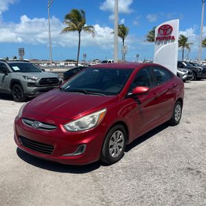 HYUNDAI ACCENT SE - 1