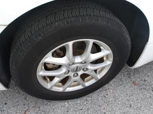 CHRYSLER VOYAGER LX - 9