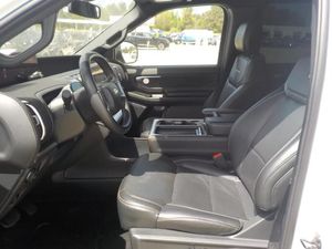 FORD EXPEDITION PLATINUM - 3