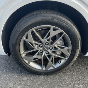 GENESIS GV70 2.5T STANDARD - 10