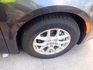 CHRYSLER PACIFICA TOURING L - 8