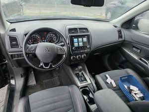 2025 Mitsubishi OUTLANDER SPORT S — фото 4