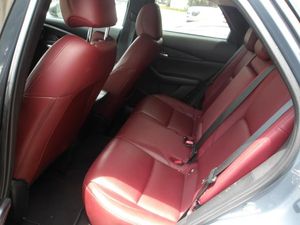 صورة مصغرة 24 لـ 2025 Mazda CX-30 2.5 S CARBON EDITION