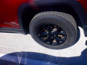 JEEP GRAND CHEROKEE - 8