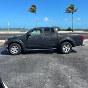 NISSAN FRONTIER SV - 2