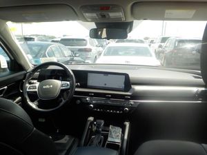 صورة 4 لـ 2025 KIA TELLURIDE S