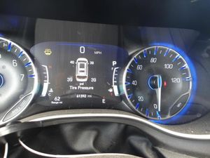 CHRYSLER PACIFICA TOURING L - 5