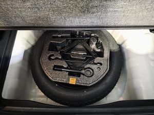 HYUNDAI VENUE SE - 10