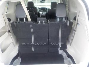 CHRYSLER PACIFICA TOURING L - 6