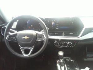 CHEVROLET TRAX LT - 4