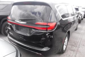 CHRYSLER PACIFICA SELECT - 2