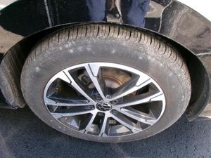 VOLKSWAGEN JETTA SPORT - 8