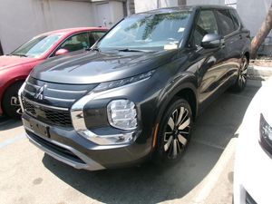 2025 Mitsubishi OUTLANDER SE — фото 1