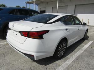 2025 Nissan ALTIMA SV 照片 2