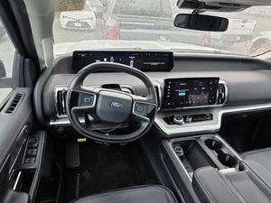 FORD EXPEDITION PLATINUM - 4
