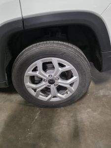 2025 JEEP COMPASS LATITUDE — фото 9