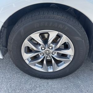 2023 Toyota SIENNA XLE 8-PASSENGER 缩略图 12