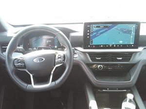 FORD EXPLORER ST-LINE - 4