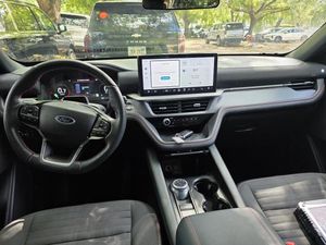 FORD EXPLORER ST-LINE - 4