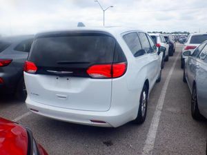 CHRYSLER VOYAGER LX - 2