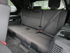 2025 Toyota SEQUOIA SR5 — миниатюра 21