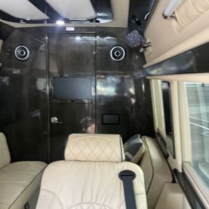 2021 Mercedes-BENZ SPRINTER 2500 — миниатюра 26