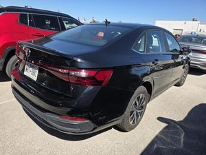 VOLKSWAGEN JETTA S - 2