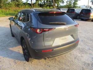 صورة مصغرة 17 لـ 2025 Mazda CX-30 2.5 S CARBON EDITION