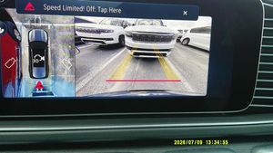2025 Mercedes-BENZ GLS photo 9