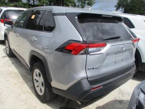 2025 Toyota RAV4 LE thumbnail 24