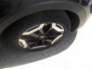 2025 KIA TELLURIDE S photo 9