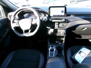 FORD ESCAPE ST-LINE - 4