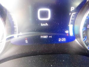 CHRYSLER PACIFICA TOURING L - 5