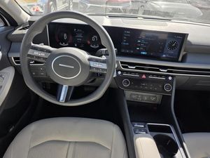 HYUNDAI SONATA SEL - 4