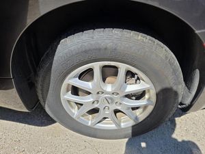 CHRYSLER VOYAGER LX - 8