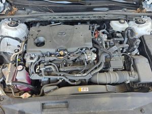 2025 Toyota CAMRY SE thumbnail 13