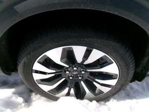 FORD EXPLORER PLATINUM - 9