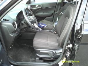 HYUNDAI VENUE SE - 3