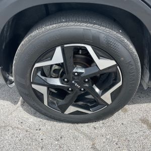 2025 KIA SELTOS EX — миниатюра 12