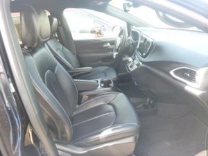 CHRYSLER PACIFICA SELECT - 3