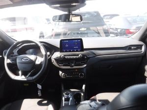 FORD ESCAPE ST-LINE - 4