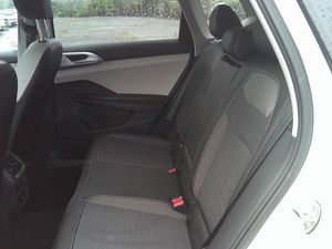 صورة 20 لـ 2025 Volkswagen TAOS SE