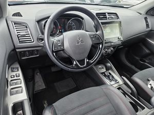 2025 Mitsubishi OUTLANDER SPORT SE — фото 4