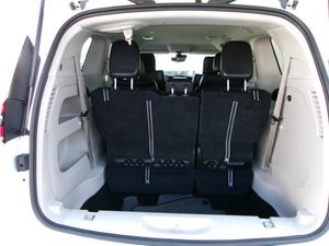 CHRYSLER PACIFICA TOURING L - 6