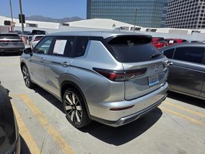 2025 Mitsubishi OUTLANDER SE — миниатюра 27