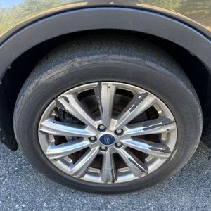 FORD ESCAPE TITANIUM - 10