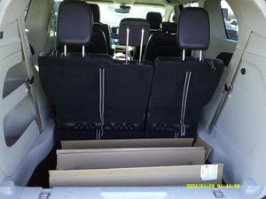 CHRYSLER PACIFICA TOURING L - 6