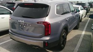صورة 2 لـ 2025 KIA TELLURIDE S