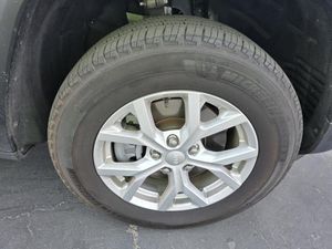 JEEP GRAND CHEROKEE L LIMITED - 9